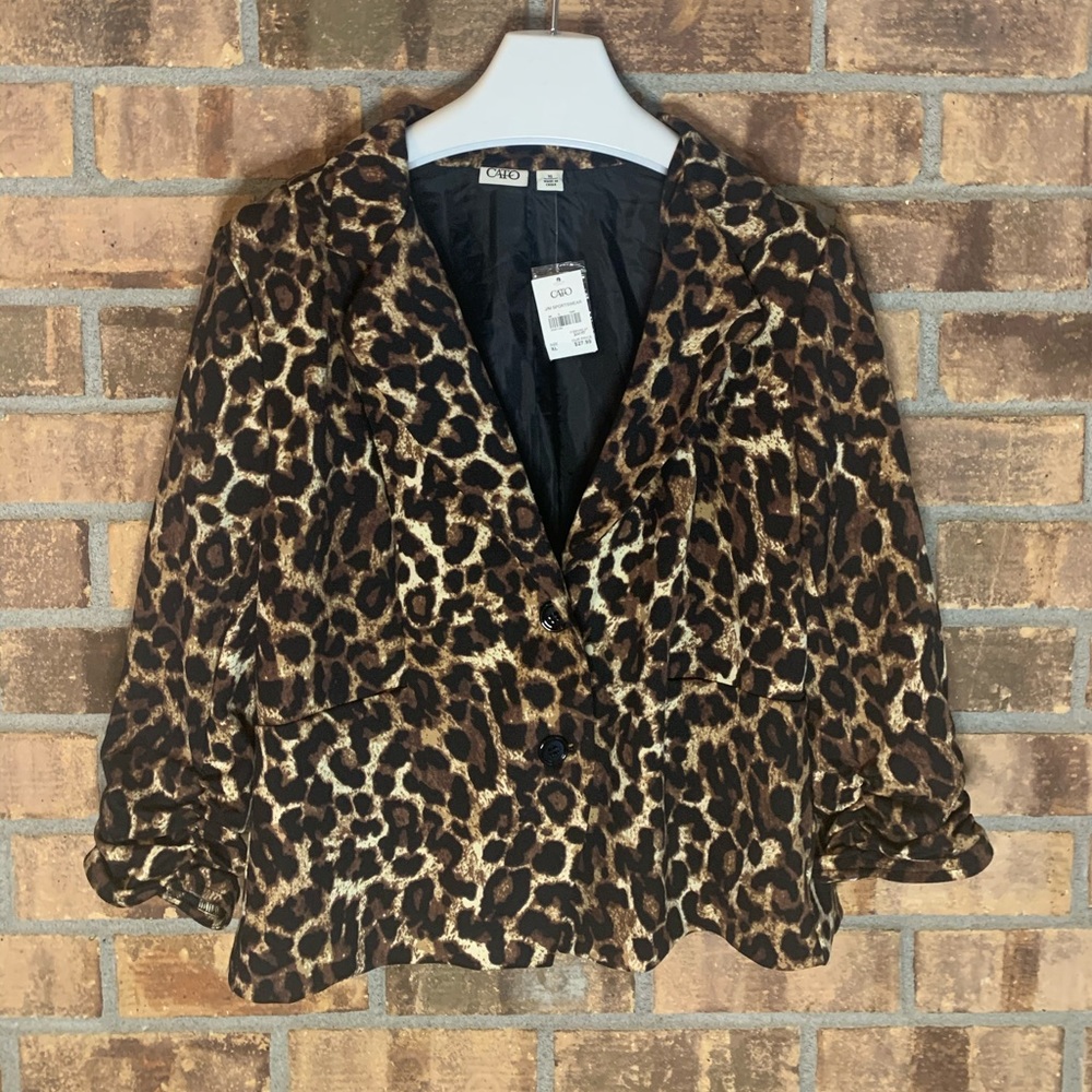 Leopard blazer